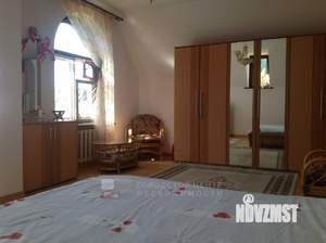 Коттедж 442м², 3-этажный, участок 42 сот.  