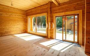 Дом 551м², 3-этажный, участок 31 сот.  