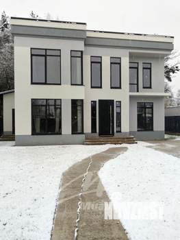 Дом 196м², 2-этажный, участок 5 сот.  