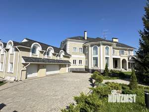 Коттедж 1512м², 3-этажный, участок 25 сот.  