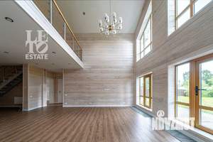 Дом 205м², 2-этажный, участок 11 сот.  