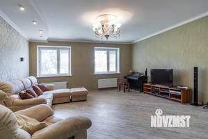 Дом 286м², 2-этажный, участок 24 сот.  