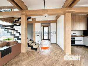 Дом 175м², 2-этажный, участок 8 сот.  