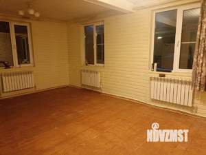 Дом 138м², 2-этажный, участок 10 сот.  