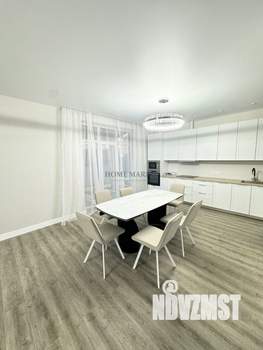 Дом 227м², 2-этажный, участок 7 сот.  