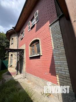 Дом 420м², 3-этажный, участок 5 сот.  