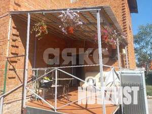 Дом 243м², 3-этажный, участок 14 сот.  