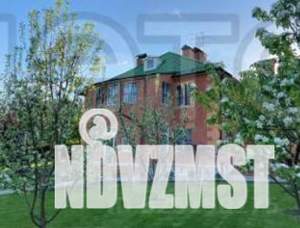 Дом 429м&sup2;, 3-этажный, участок 13 сот.  