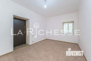 Дом 615м², 3-этажный, участок 14 сот.  