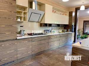 Дом 600м², 2-этажный, участок 25 сот.  