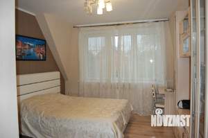 Коттедж 465м², 3-этажный, участок 15 сот.  