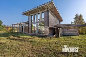 Дом 700м², 2-этажный, участок 25 сот.  