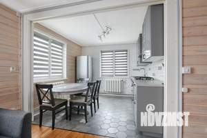 Дом 118м&sup2;, 2-этажный, участок 4 сот.  