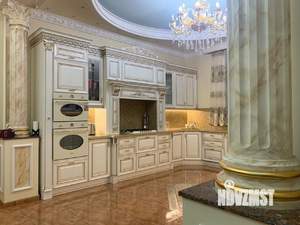 Коттедж 650м², 3-этажный, участок 12 сот.  