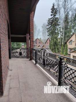 Коттедж 516м&sup2;, 2-этажный, участок 9 сот.  