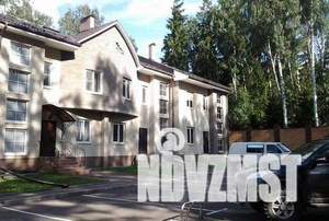 Таунхаус 260м², 3-этажный, участок 1 сот.  