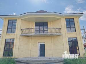 Дом 270м², 2-этажный, участок 6 сот.  