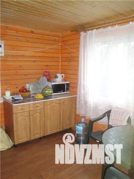 Дом 43м², 2-этажный, участок 3 сот.  