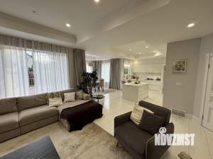 Коттедж 370м², 2-этажный, участок 9 сот.  