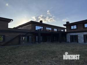 Дом 2000м², 3-этажный, участок 70 сот.  