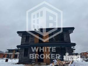 Дом 1600м², 2-этажный, участок 8 сот.  