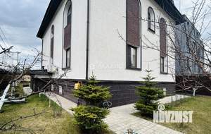 Дом 484м², 2-этажный, участок 6 сот.  