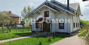 Дом 274м², 2-этажный, участок 15 сот.  