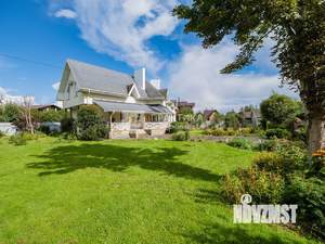 Дом 282м², 2-этажный, участок 30 сот.  