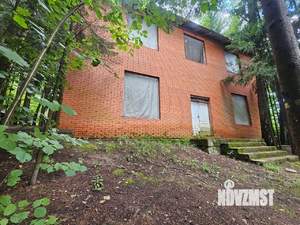 Коттедж 269м², 2-этажный, участок 9 сот.  