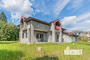 Дом 590м², 2-этажный, участок 26 сот.  