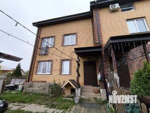 Таунхаус 90м&sup2;, 3-этажный, участок 2 сот.  