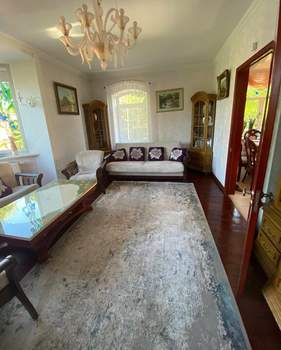Дом 250м², 3-этажный, участок 9 сот.  
