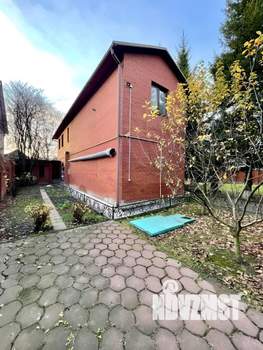 Дом 570м², 4-этажный, участок 15 сот.  