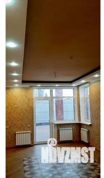 Коттедж 230м&sup2;, 3-этажный, участок 7 сот.  