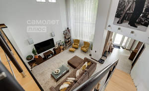 Дом 381м², 3-этажный, участок 15 сот.  