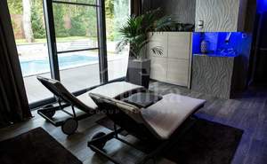 Дом 750м², 2-этажный, участок 0 сот.  