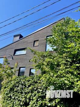 Коттедж 288м², 3-этажный, участок 6 сот.  