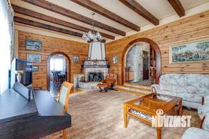 Дом 310м², 2-этажный, участок 21 сот.  