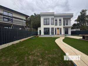 Дом 195м², 2-этажный, участок 5 сот.  