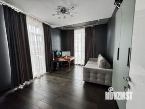 Коттедж 250м², 2-этажный, участок 17 сот.  