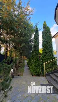 Дом 451м&sup2;, 2-этажный, участок 21 сот.  