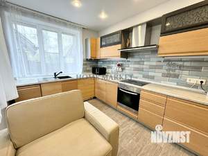 Дом 220м², 2-этажный, участок 9 сот.  