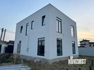 Коттедж 185м², 2-этажный, участок 8 сот.  
