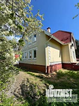Дом 361м², 3-этажный, участок 16 сот.  