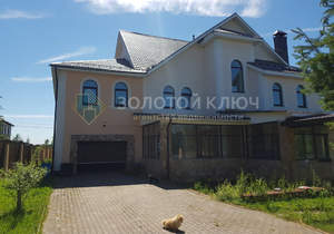 Дом 614м², 3-этажный, участок 12 сот.  