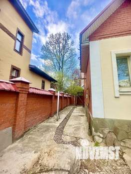 Дом 496м², 2-этажный, участок 16 сот.  