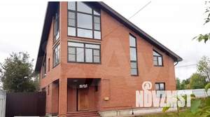 Коттедж 230м&sup2;, 3-этажный, участок 7 сот.  