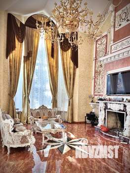 Коттедж 1100м², 3-этажный, участок 25 сот.  