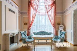 Коттедж 495м², 3-этажный, участок 22 сот.  