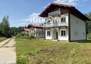 Дом 330м², 2-этажный, участок 10 сот.  